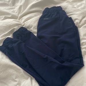 jaanuu scrub bottoms